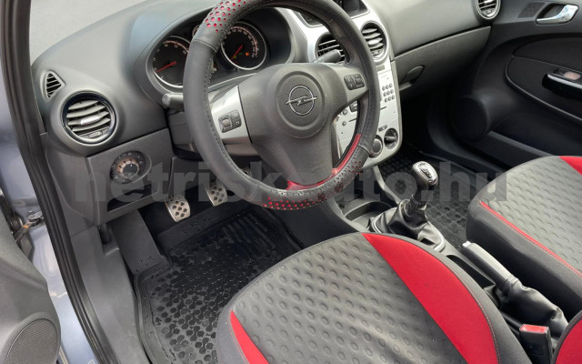 OPEL Corsa 1.6 GSI személygépkocsi - 1598cm3 Benzin 120136 11/39