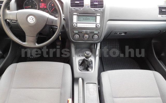 VW Jetta 1.9 PD TDI Trendline személygépkocsi - 1896cm3 Diesel 120458 8/12