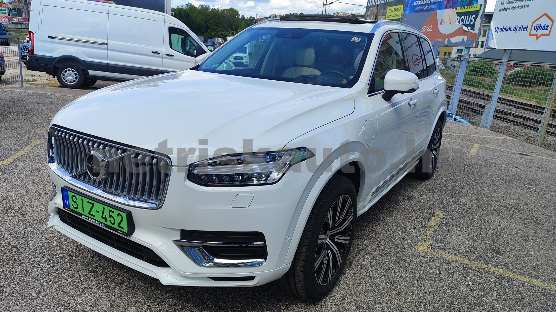 VOLVO XC90 2.0 [T8] Recharge Insc. Geart. 7sz személygépkocsi - 1969cm3 Hybrid 121473 12/12