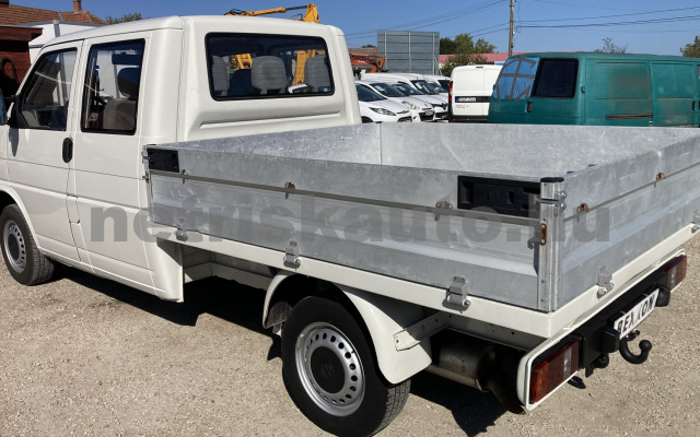 VW Transporter 1.9 7DM 1H2 F tehergépkocsi 3,5t össztömegig - 1896cm3 Diesel 120421 4/9