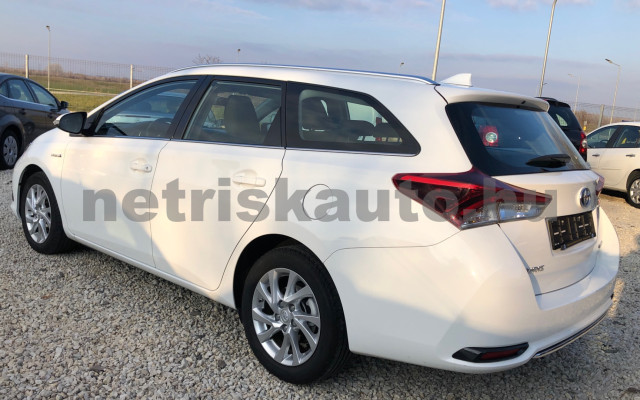 TOYOTA Auris 1.8 HSD Active Trend Aut. személygépkocsi - 1798cm3 Hybrid 120029 3/12
