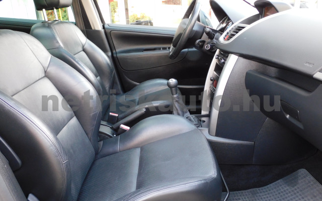 PEUGEOT 207 1.6 HDi Premium személygépkocsi - 1560cm3 Diesel 120298 9/12