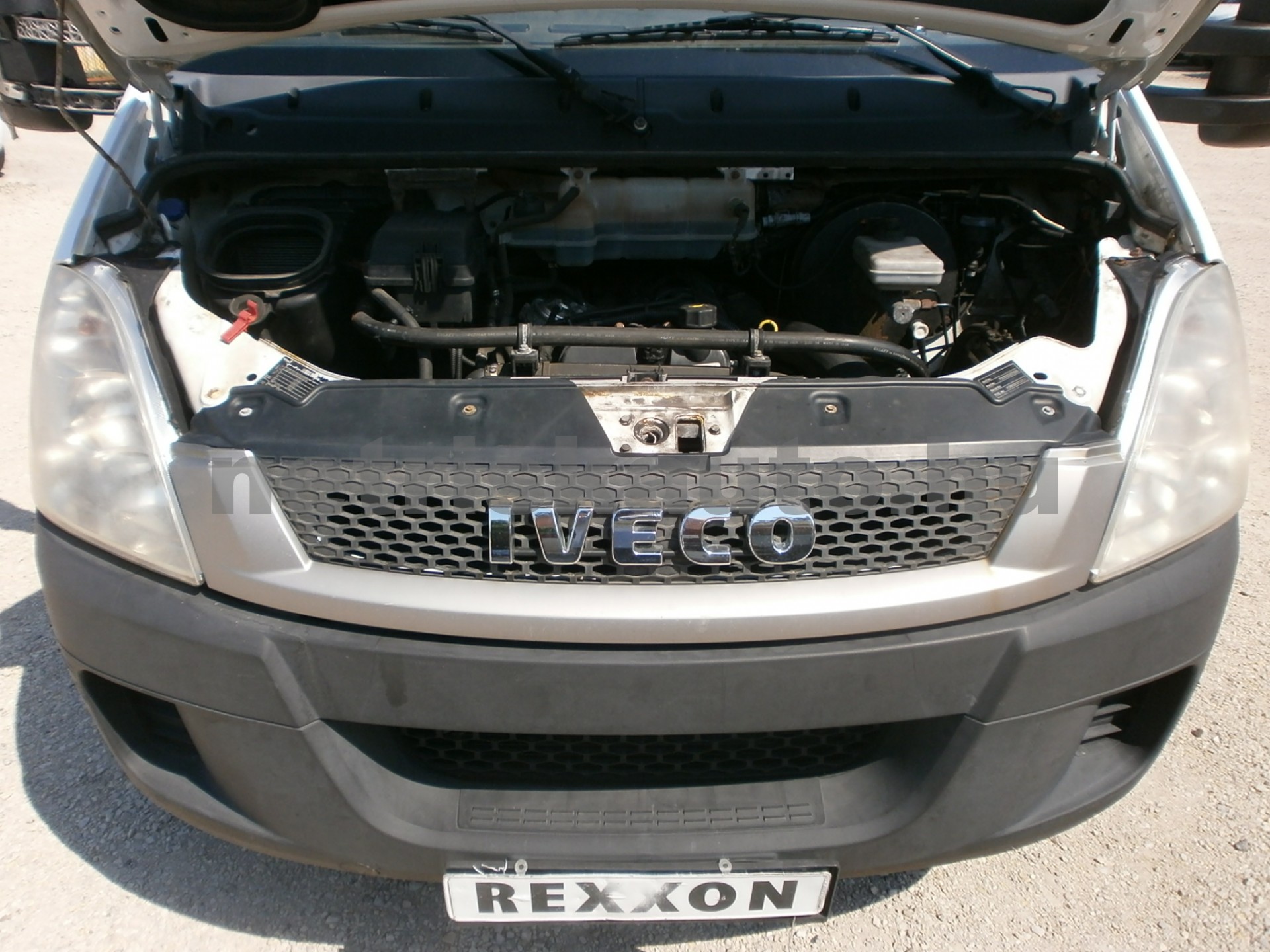 IVECO 35 35 C 15 3750 tehergépkocsi 3,5t össztömegig - 2998cm3 Diesel 98273 6/8