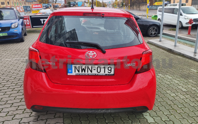 TOYOTA Yaris 1.33 Active CVT személygépkocsi - 1329cm3 Benzin 121327 4/12