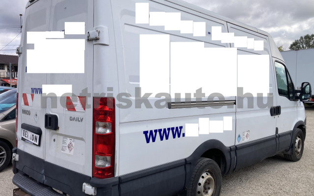 IVECO 35 35 S 15 V 3300 H2 tehergépkocsi 3,5t össztömegig - 2287cm3 Diesel 121288 3/7
