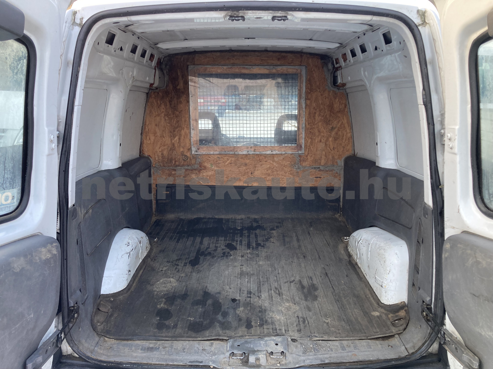 OPEL Combo 1.3 CDTI tehergépkocsi 3,5t össztömegig - 1248cm3 Diesel 121372 8/8