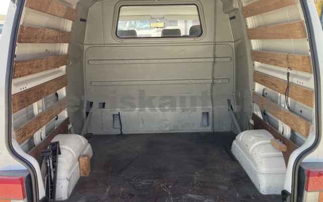 VW Transporter 1.9 Basic Mixto tehergépkocsi 3,5t össztömegig - 1896cm3 Diesel 121555 9/9