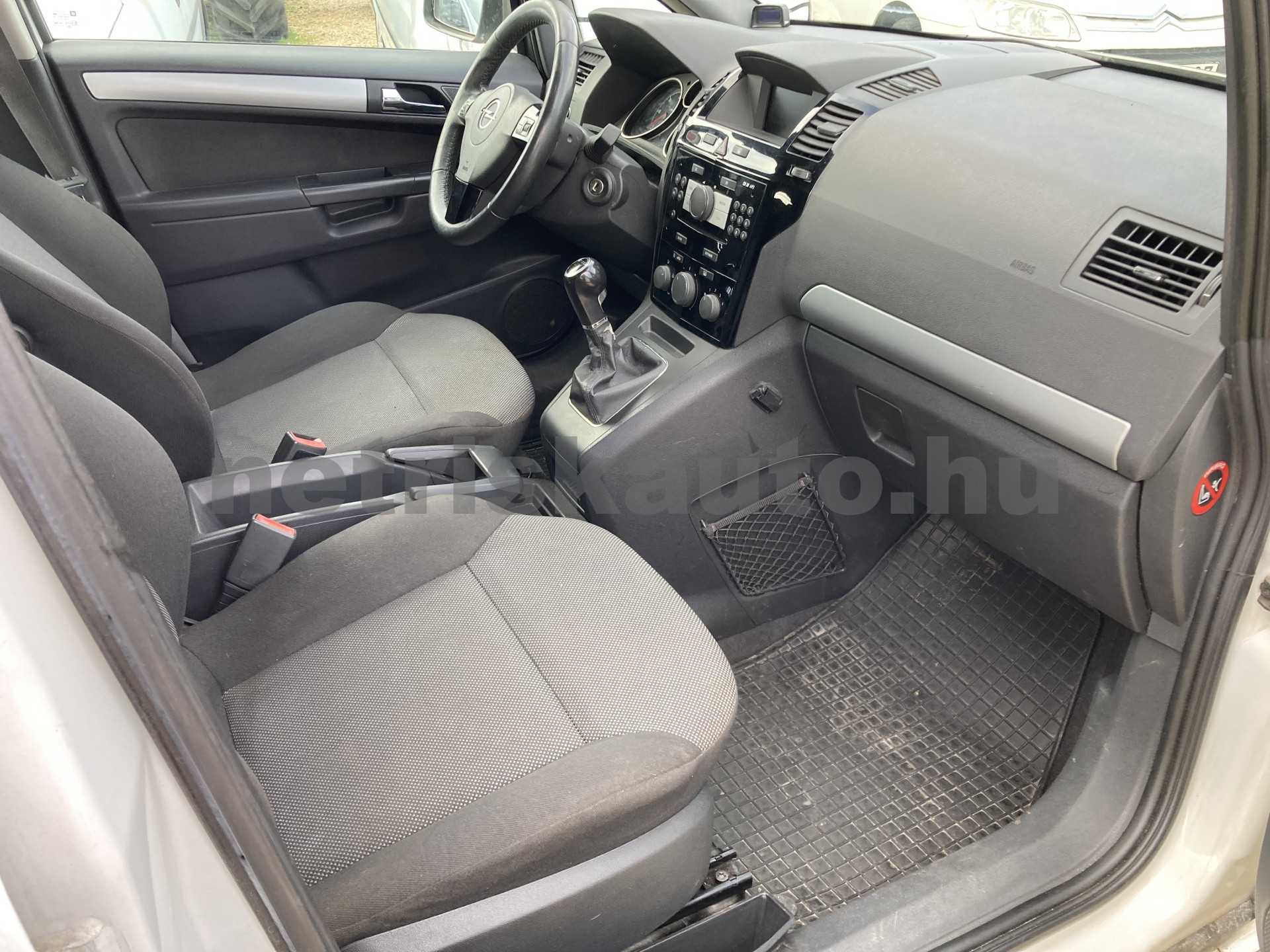 OPEL Zafira 1.7 CDTI DPF ecoFLEX Cosmo tehergépkocsi 3,5t össztömegig - 1686cm3 Diesel 121388 7/10