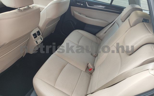 SUBARU Outback 2.5 Sport EyeSight Aut. személygépkocsi - 2498cm3 Benzin 121463 11/12