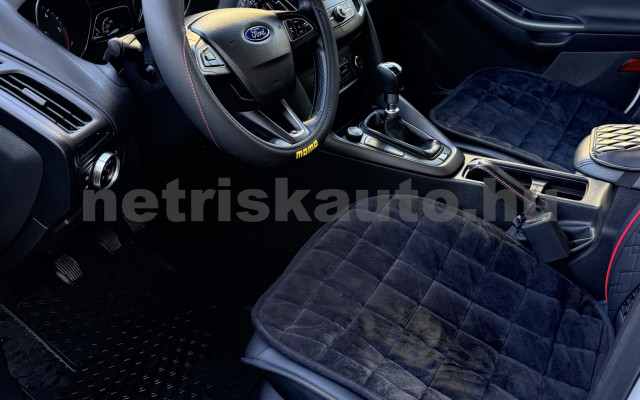 FORD Focus 1.5 TDCI Trend személygépkocsi - 1499cm3 Diesel 121330 5/10