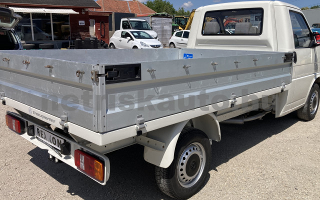 VW Transporter 1.9 7DE 1H2 F tehergépkocsi 3,5t össztömegig - 1896cm3 Diesel 121229 3/8