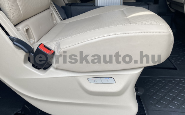 MERCEDES-BENZ V-osztály V 220 d K 4Matic Aut. tehergépkocsi 3,5t össztömegig - 2143cm3 Diesel 121433 11/12