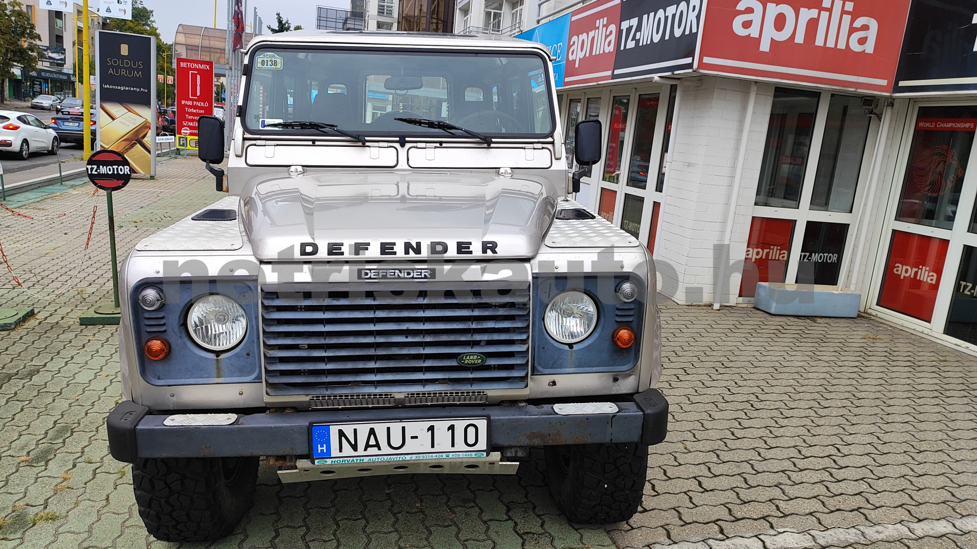 LAND ROVER Defender 2.5 TD5 SW személygépkocsi - 2495cm3 Diesel 121264 5/12