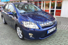 TOYOTA Auris 1.8 HSD Sol Navi Aut. személygépkocsi - 1798cm3 Hybrid 121524