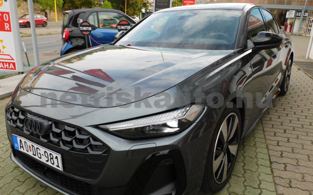 AUDI A5 40 TDI S-tronic személygépkocsi - 1968cm3 Hybrid 121246 11/12