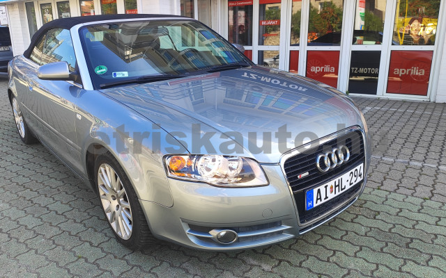 AUDI A4 2.0 PD TDI DPF személygépkocsi - 1968cm3 Diesel 121494 12/12