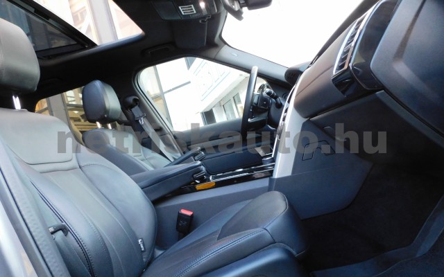 LAND ROVER Discovery 3.0 SDV6 HSE Aut. [7 személy] személygépkocsi - 2993cm3 Diesel 119837 8/12