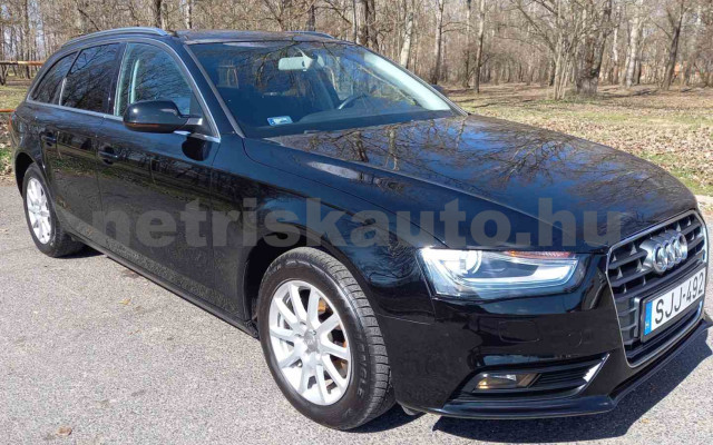 AUDI A4 2.0 TDI Design személygépkocsi - 1968cm3 Diesel 120096 3/45