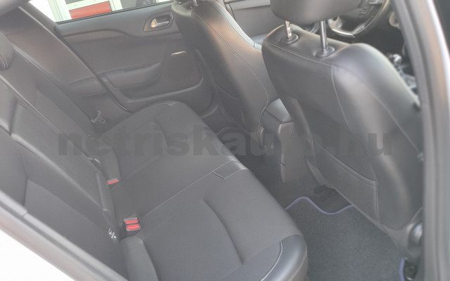 CITROEN DS4 1.6 HDi Style személygépkocsi - 1560cm3 Diesel 121545 9/12
