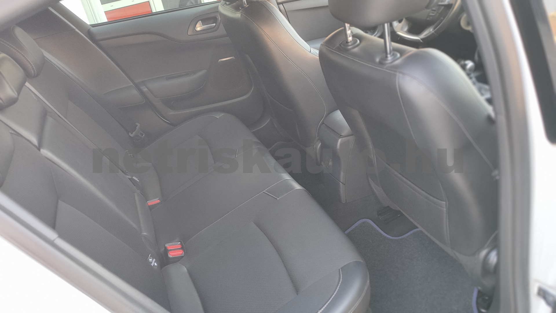 CITROEN DS4 1.6 HDi Style személygépkocsi - 1560cm3 Diesel 121545 9/12
