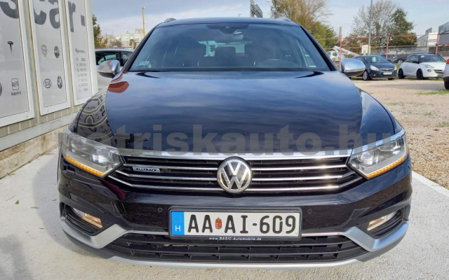 VW Passat 2.0 TDI BMT SCR 4Motion DSG7 személygépkocsi - 1968cm3 Diesel 120497 4/49