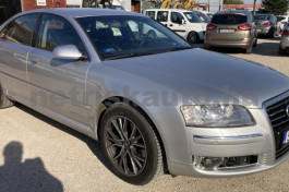 AUDI A8 3.0 V6 Multitronic személygépkocsi - 2976cm3 Benzin 121615