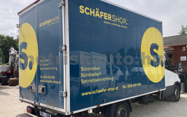IVECO 35 35 S 18 3750 Aut. tehergépkocsi 3,5t össztömegig - 2998cm3 Diesel 121272 3/8