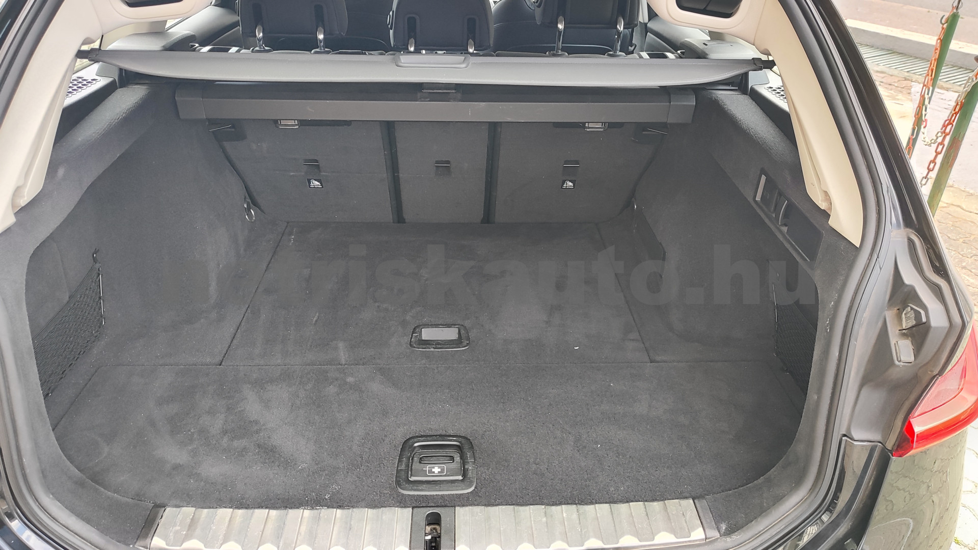 BMW 3-as sorozat 320d xDrive Sport Aut. személygépkocsi - 1995cm3 Diesel 121483 10/12
