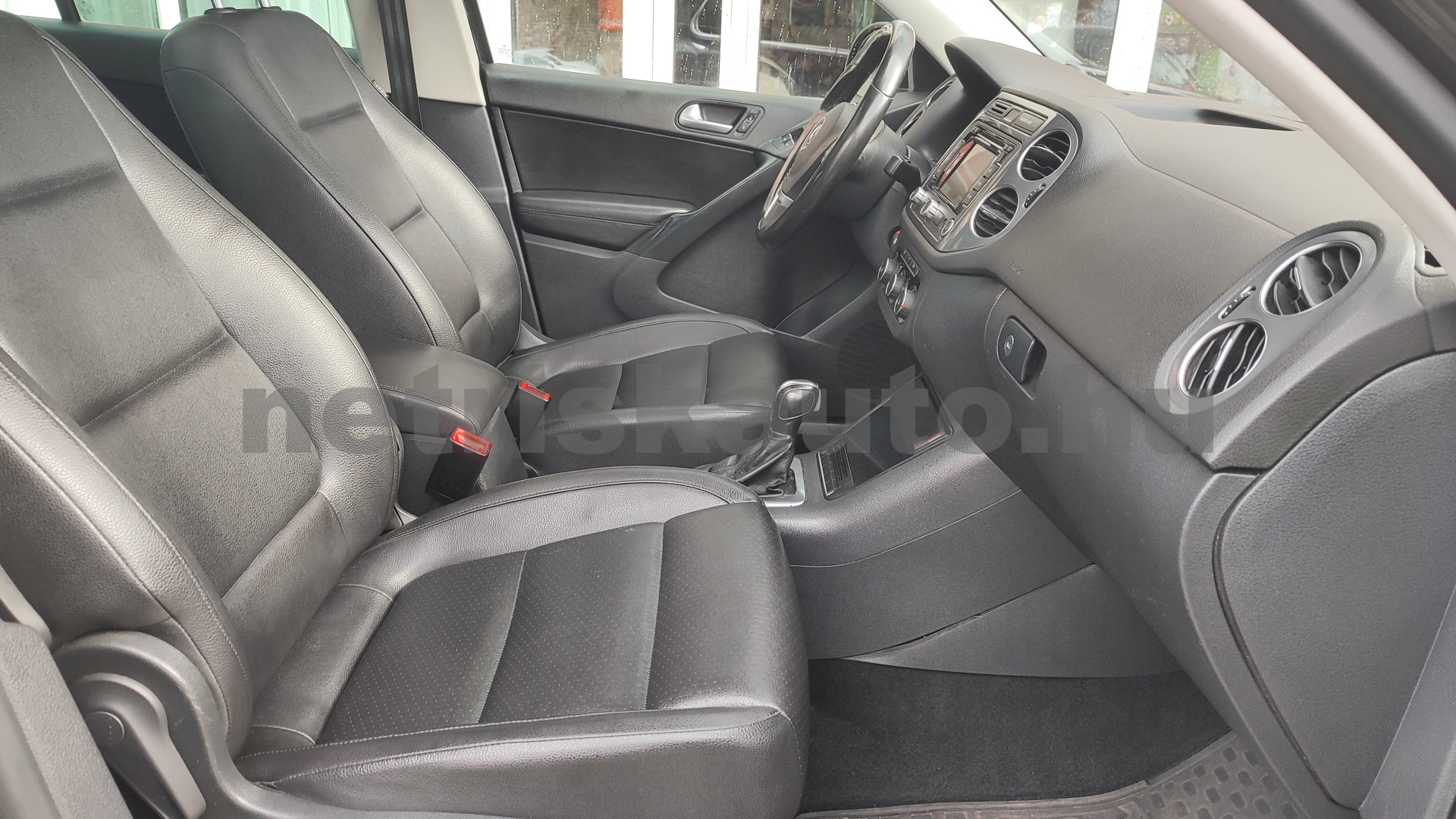 VW Tiguan 2.0 TSI Sport&Style DSG 4Motion személygépkocsi - 1984cm3 Benzin 121619 8/12