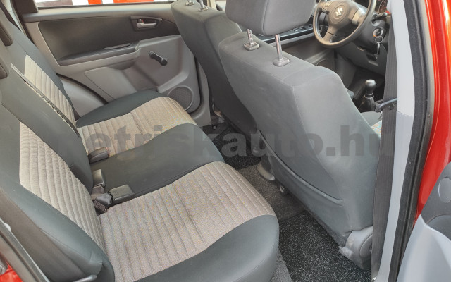 SUZUKI SX4 1.5 GLX AC személygépkocsi - 1490cm3 Benzin 121314 9/12