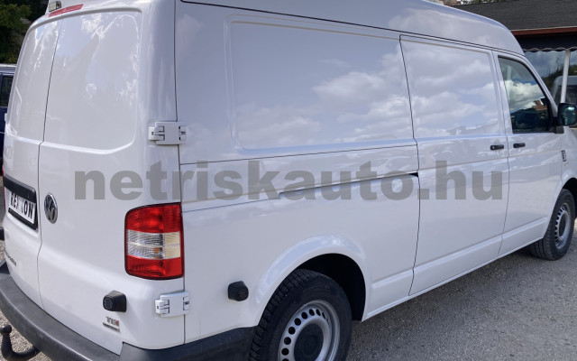 VW Transporter 2.0 CR TDI 4motion tehergépkocsi 3,5t össztömegig - 1968cm3 Diesel 121593 4/9