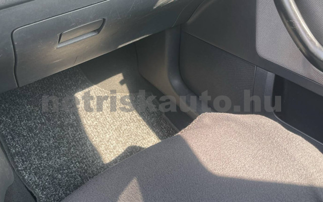 SEAT Ibiza 1.2 12V Stella személygépkocsi - 1198cm3 Benzin 121186 8/10