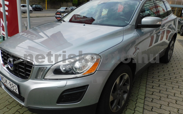 VOLVO XC60 2.4 D [D4] Ocean Race személygépkocsi - 2400cm3 Diesel 120327 3/12