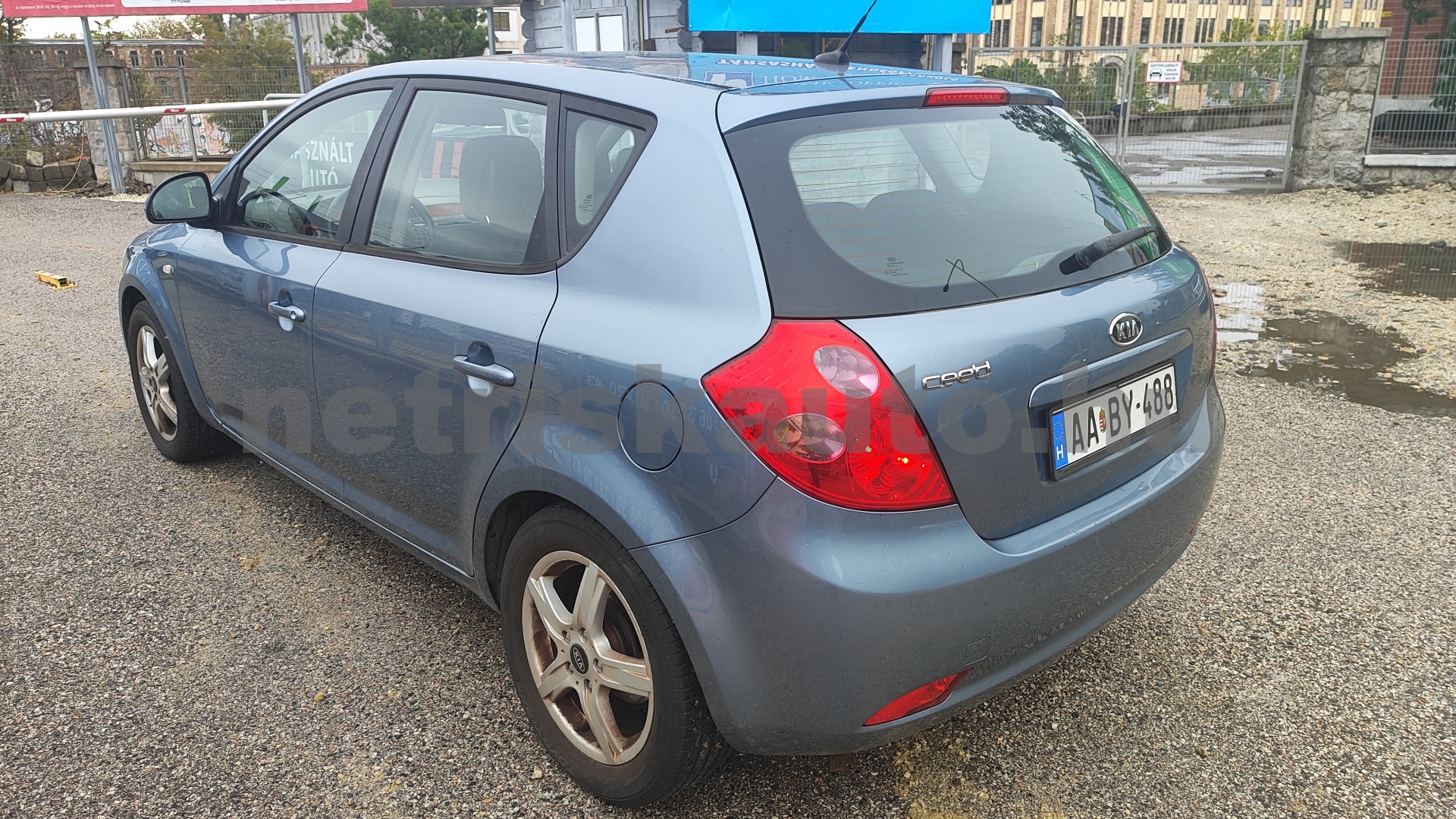 KIA Cee'd 1.4 EX személygépkocsi - 1396cm3 Benzin 121582 2/12