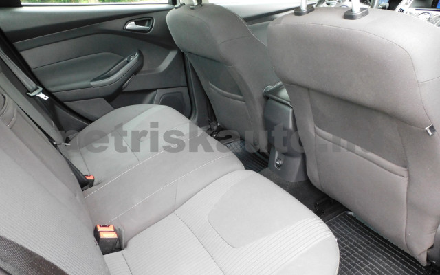 FORD Focus 1.0 GTDi EcoBoost Titanium személygépkocsi - 999cm3 Benzin 120206 9/12