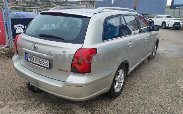 TOYOTA Avensis 1.8 személygépkocsi - 1794cm3 Benzin 121584 12/12