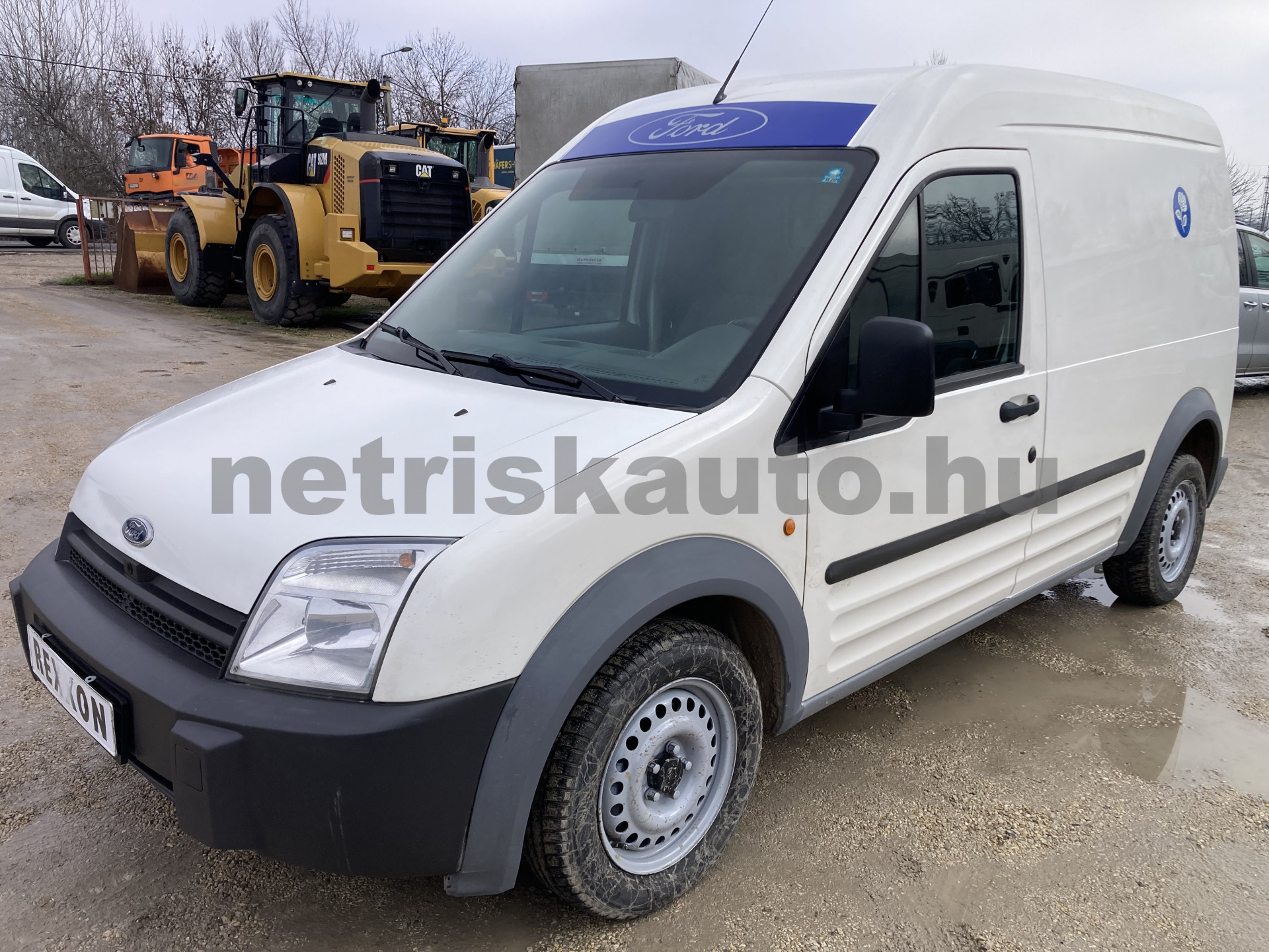 FORD Connect 1.8 TDI Transit 220 LWB tehergépkocsi 3,5t össztömegig - 1753cm3 Diesel 121386 2/9
