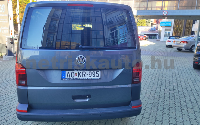 VW Transporter 2.0 TDi T6.1 RT (3 sz.) tehergépkocsi 3,5t össztömegig - 1968cm3 Diesel 121609 4/12