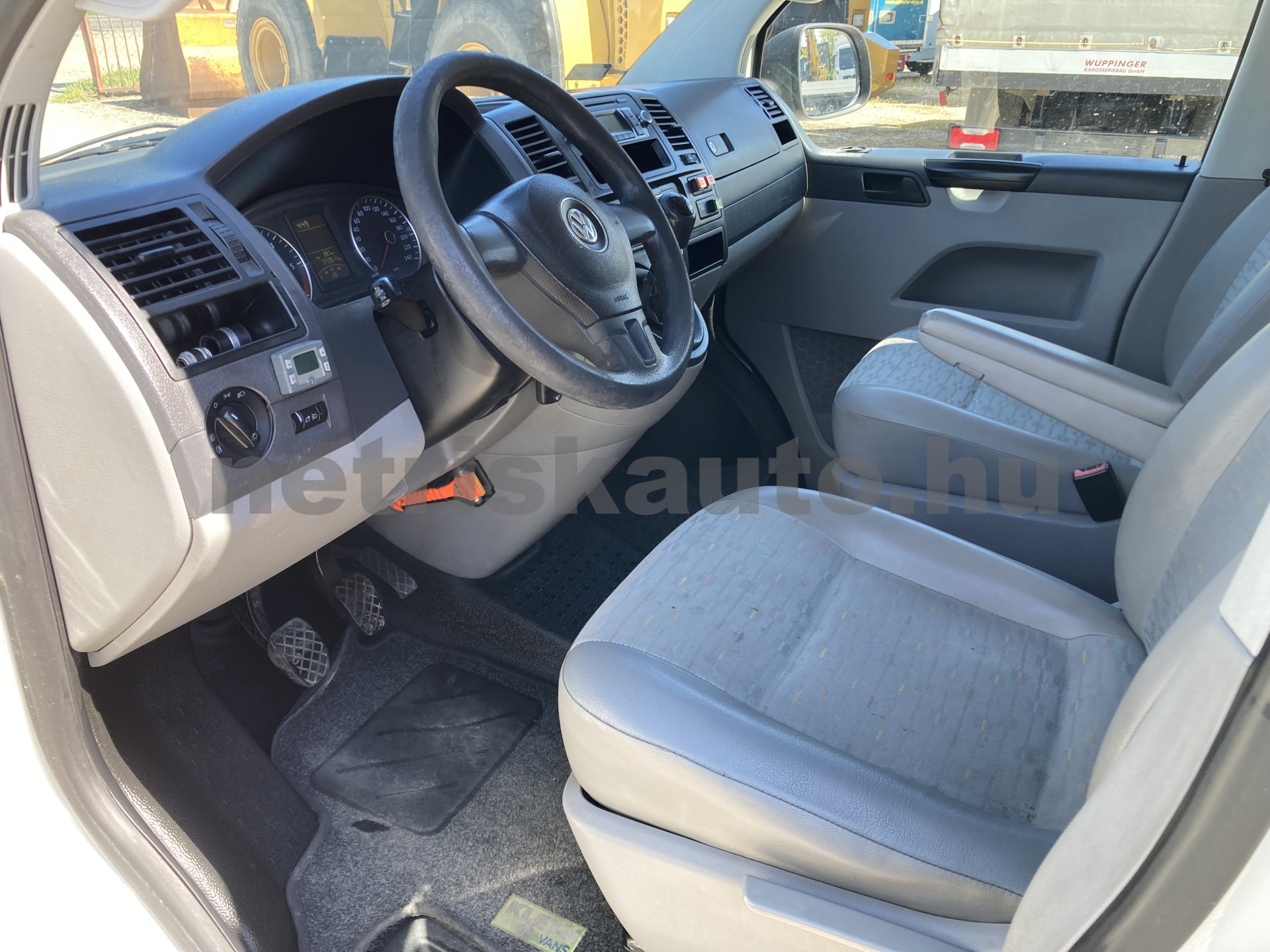 VW Transporter 2.0 CR TDI Power EU4 tehergépkocsi 3,5t össztömegig - 1968cm3 Diesel 121334 8/9