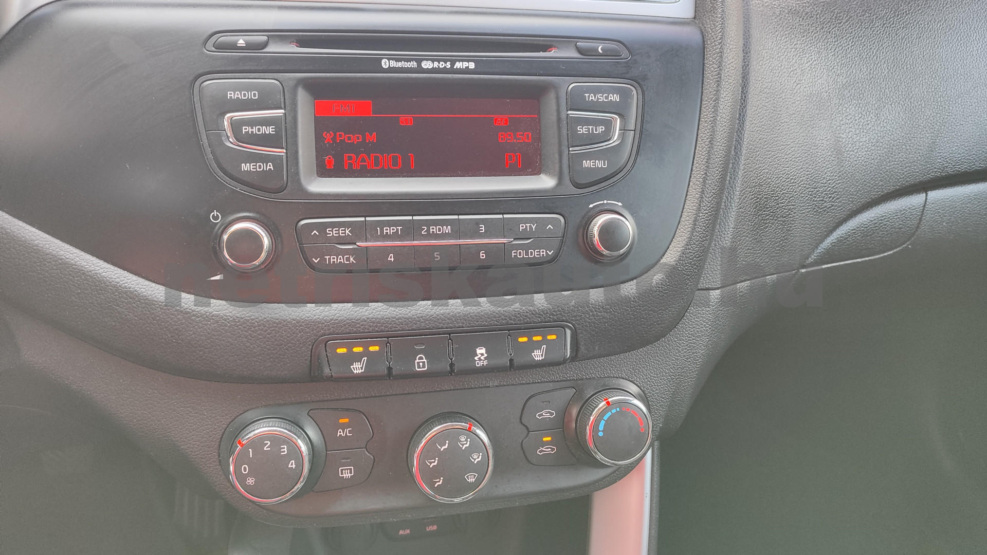 KIA Cee'd 1.4 CRDI EX személygépkocsi - 1396cm3 Diesel 121299 6/12