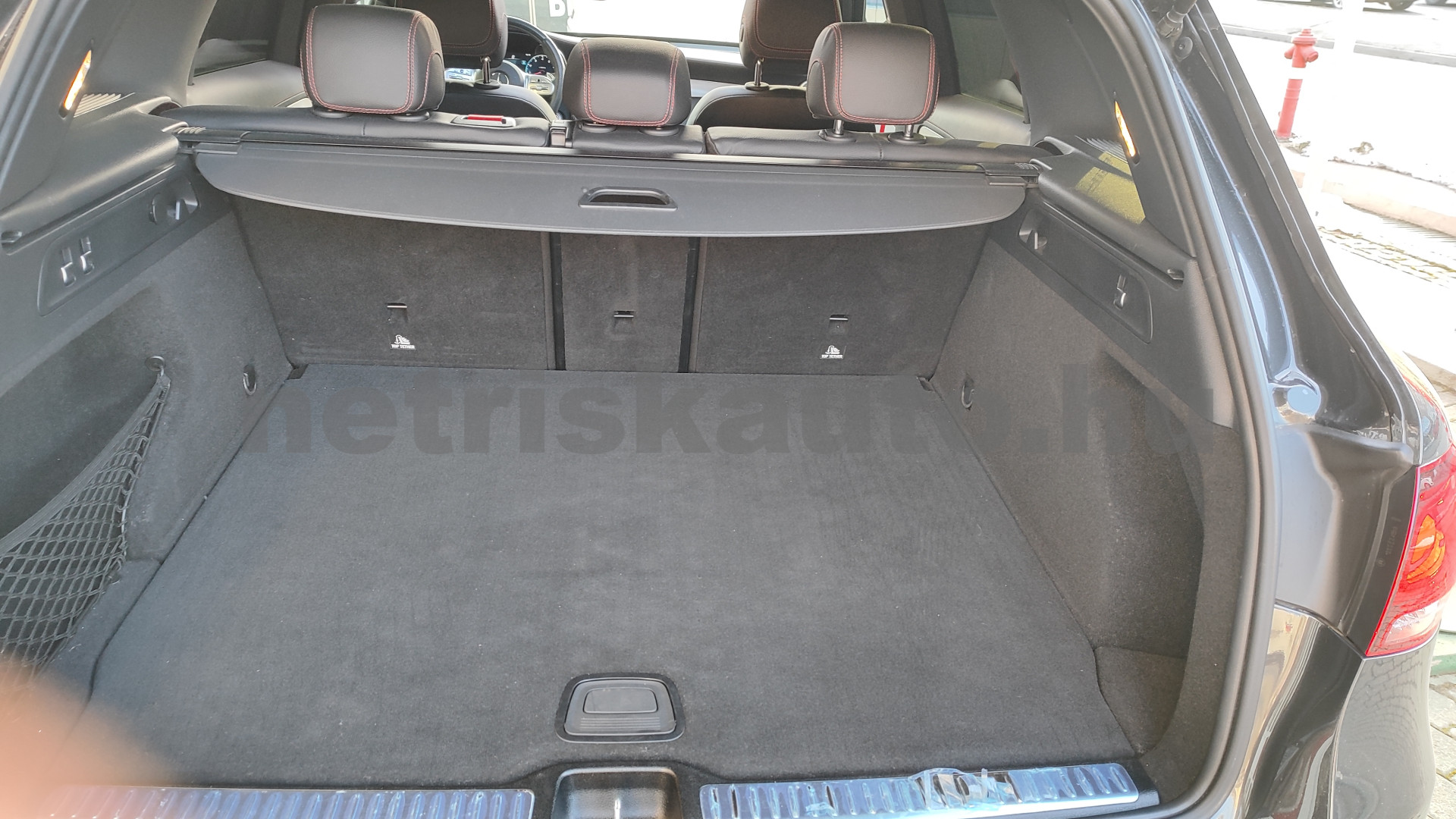 MERCEDES-BENZ GLC-osztály Mercedes-AMG GLC 43 4Matic 9G-TRONI személygépkocsi - 2996cm3 Benzin 121374 12/12