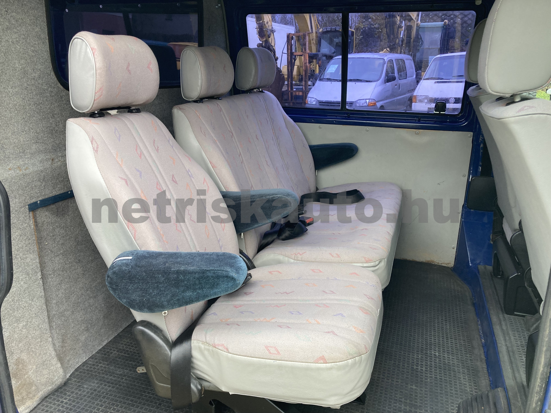 VW Transporter 2.5 Trans Van tehergépkocsi 3,5t össztömegig - 2461cm3 Diesel 121337 8/9