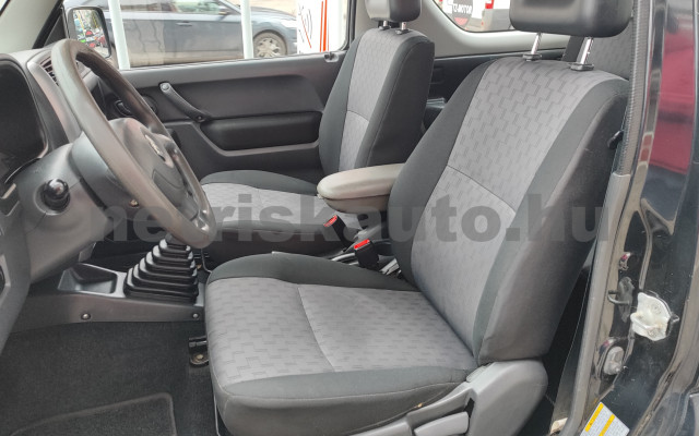 SUZUKI Jimny 1.3 4WD AC CD 15''AW személygépkocsi - 1328cm3 Benzin 121353 5/12
