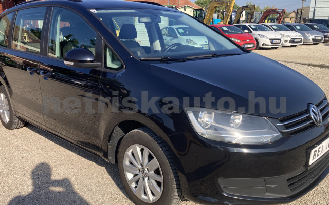 VW Sharan 2.0 CR TDI Trendline személygépkocsi - 1968cm3 Diesel 121254 2/11