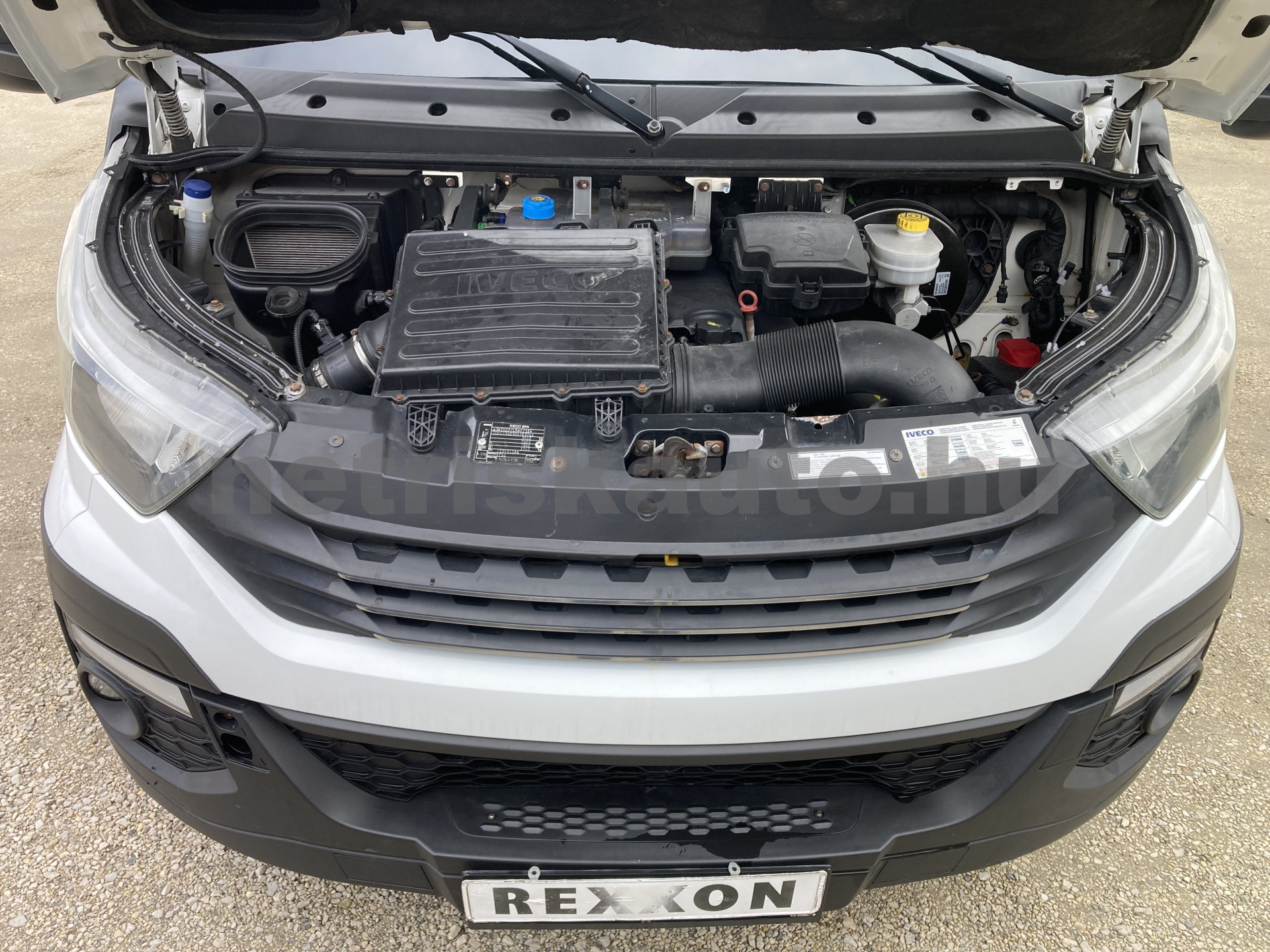 IVECO 35 35 S 18 3750 Aut. tehergépkocsi 3,5t össztömegig - 2998cm3 Diesel 121113 6/8