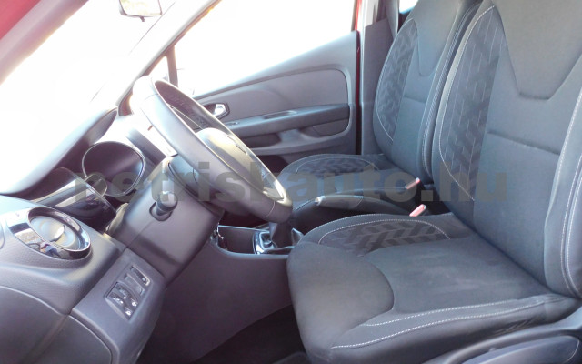 RENAULT Clio 1.2 TCe Limited személygépkocsi - 1197cm3 Benzin 121238 6/12