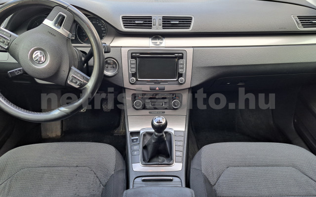 VW Passat 2.0 CR TDI Comfortline személygépkocsi - 1968cm3 Diesel 120663 8/8