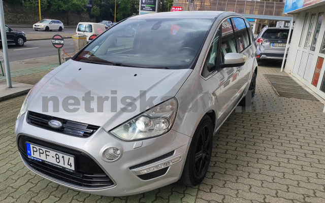 FORD S-Max 2.2 TDCi Titanium Aut. személygépkocsi - 2179cm3 Diesel 121451 11/12