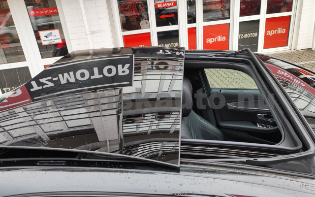 MERCEDES-BENZ E-osztály E 300 de 9G-TRONIC EQ Power személygépkocsi - 1950cm3 Hybrid 121326 7/12