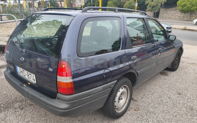 FORD Escort 1.6 16V Classic személygépkocsi - 1597cm3 Benzin 121276 11/11